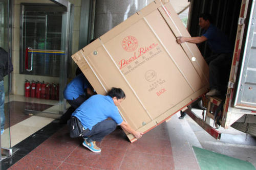 日喀则钢琴贵重工艺品无忧运